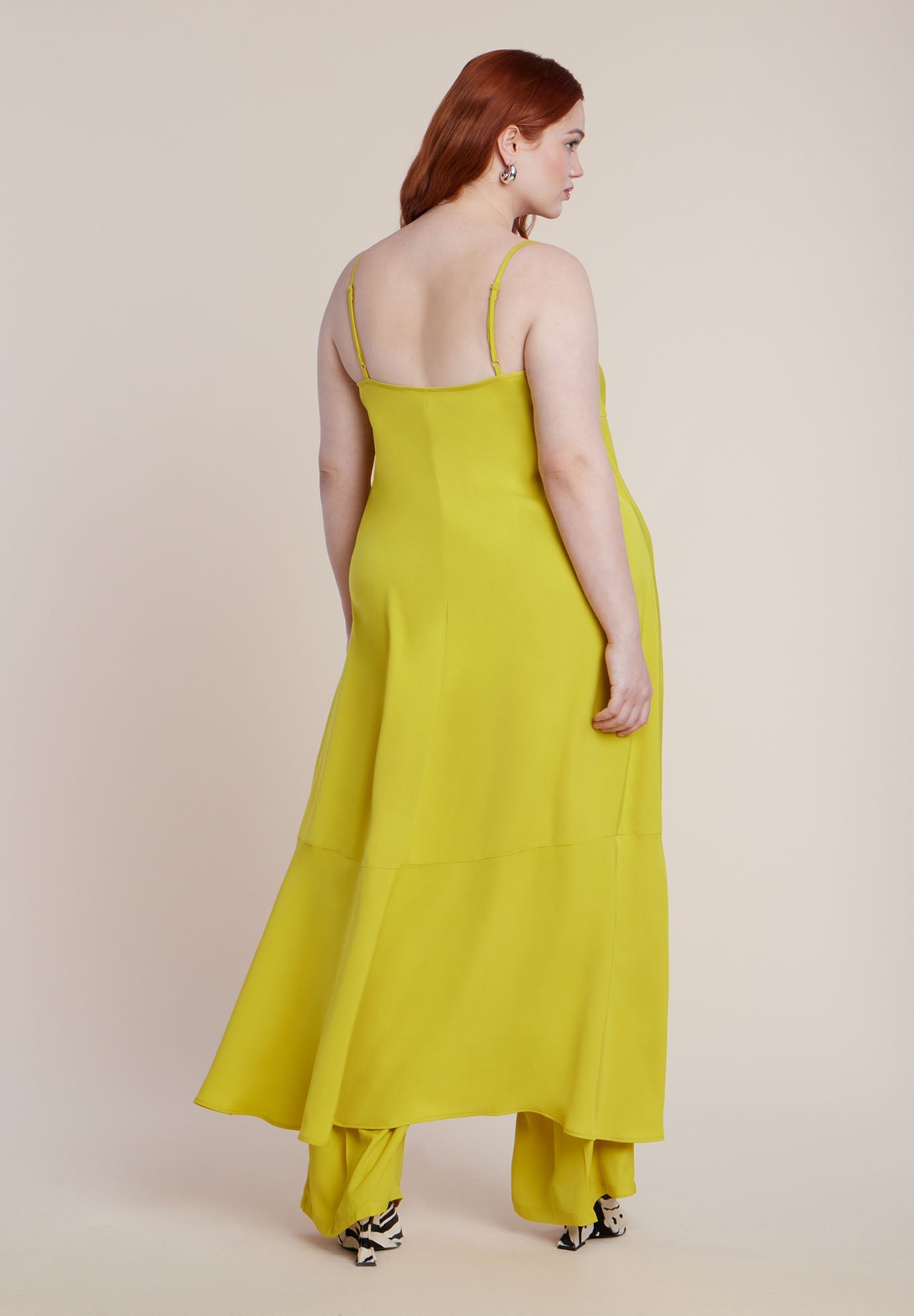 Tie-Front Ruffle Duster 8